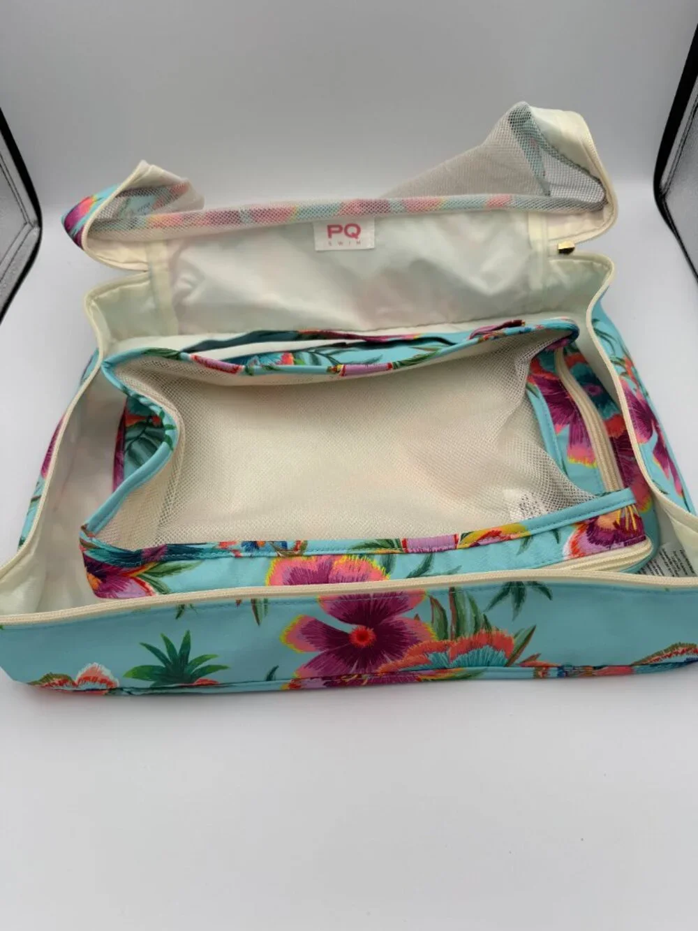 NWT PQ Swim Solana Packing Cubes Set of 2